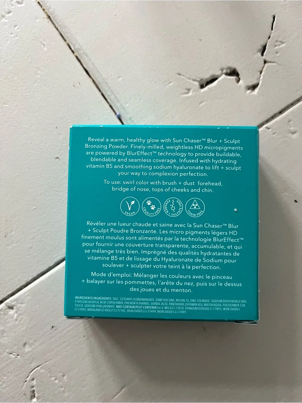 thrive causemetics Sun Chaser Bronzing Powder - Turquoise & Bronze